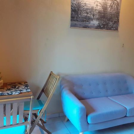 Grand-Bourg  Studio Independant Chez L Habitant- מראה חיצוני תמונה