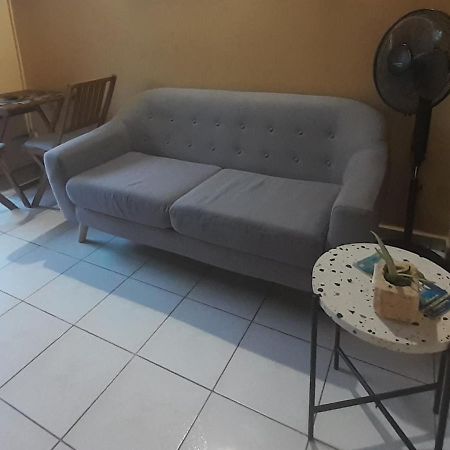 Grand-Bourg  Studio Independant Chez L Habitant- מראה חיצוני תמונה
